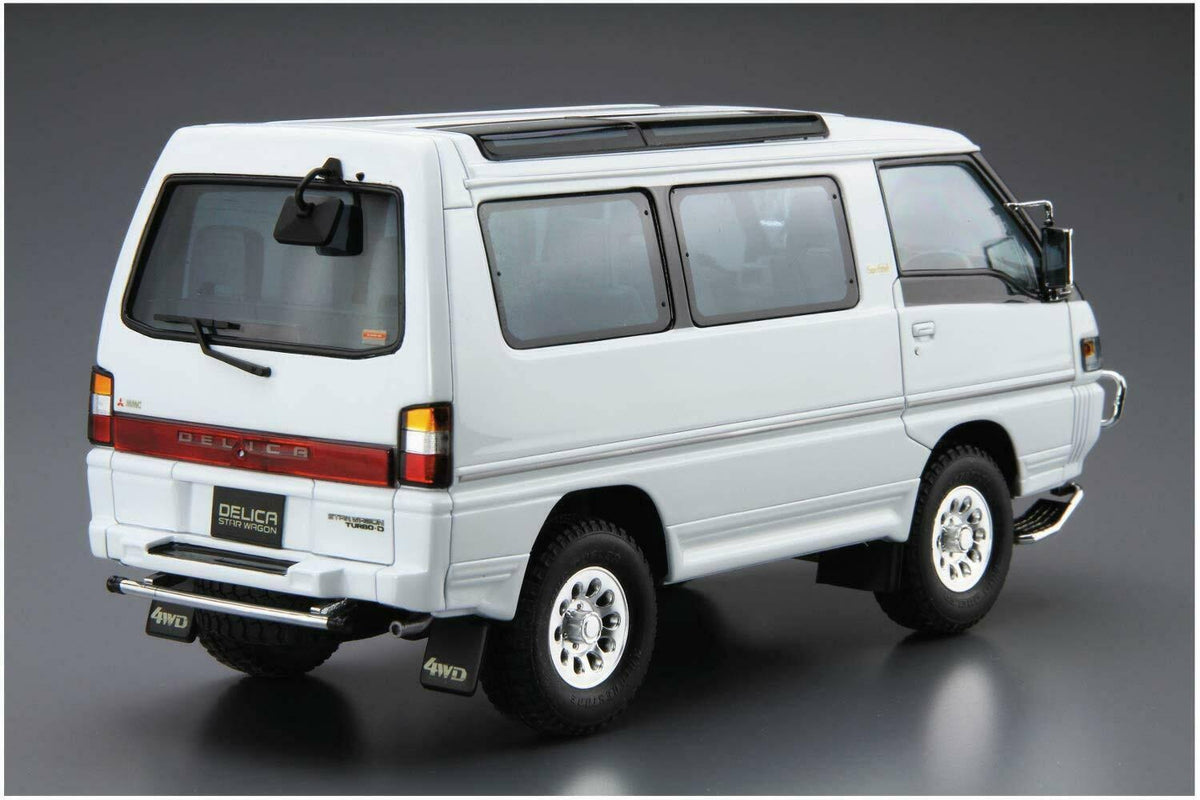 1/24 Mitsubishi P35W Delica Star Model Car C3311