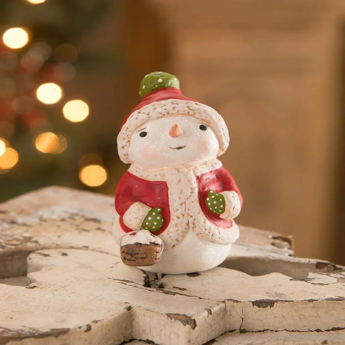 Snuggled Up In Coat Snowman Q65343
