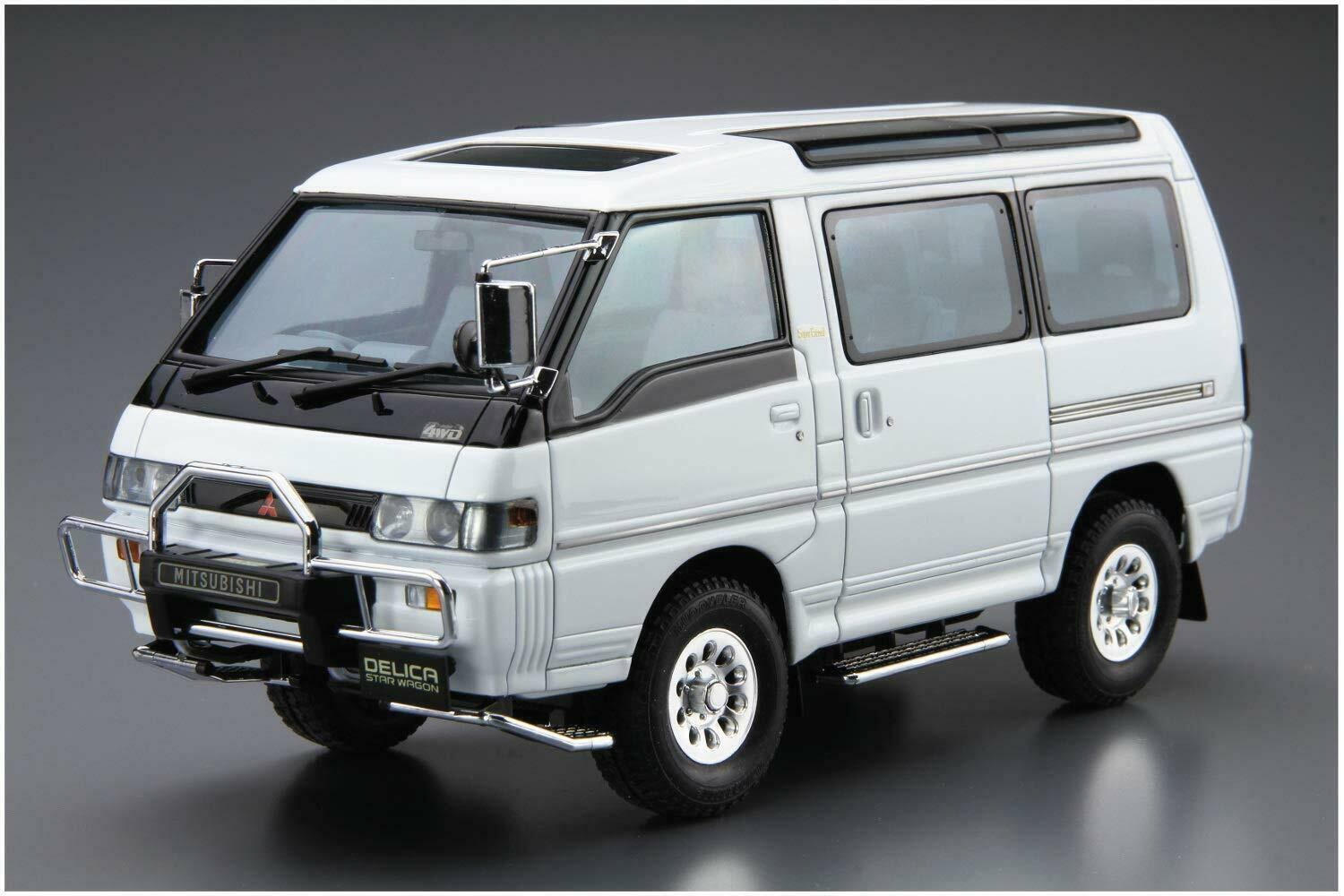 1/24 Mitsubishi P35W Delica Star Model Car C3311
