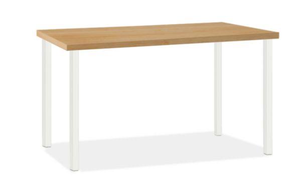Maple Top White Base Table O9513